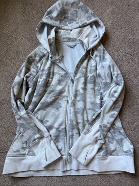 Women’s Athleta Light Gray Camo Zip-Up Hoodie Jacket